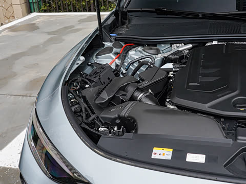 2026�� 2.0T �߹��� �˶���