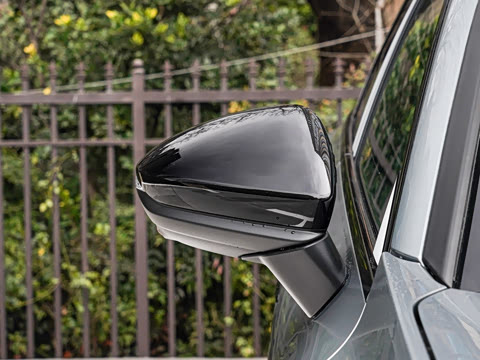 2026�� 2.0T �߹��� �˶���