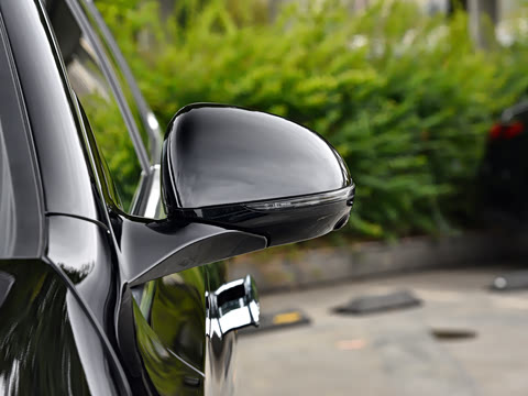 2026�� E 260 L 4MATIC