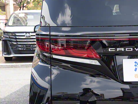 2025�� �ʹ� ˫�� 2.5L ī���