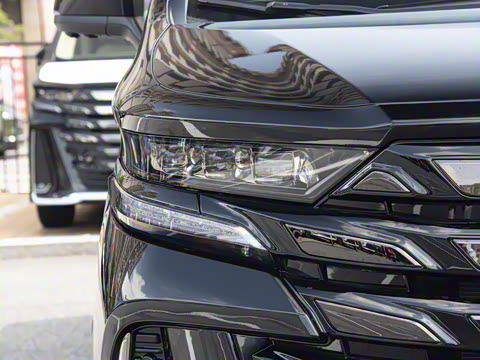 2025�� �ʹ� ˫�� 2.5L ī���