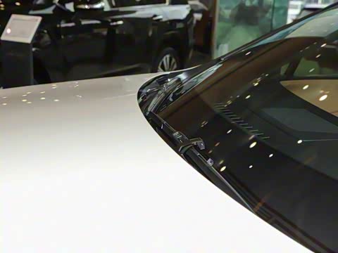 2026�� 350h ����������