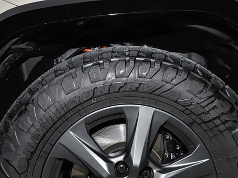 2025�� 700h OVERTRAIL�쾳��