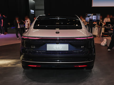 2025�� 102kWh ��ƽ���ر��