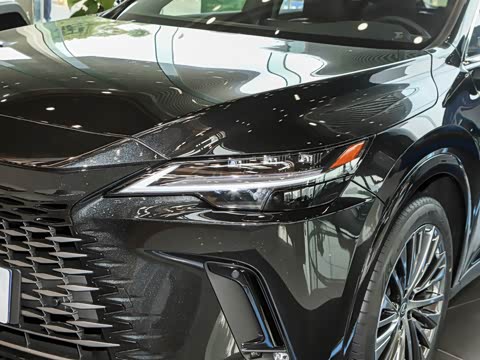 2026�� 350h ����������