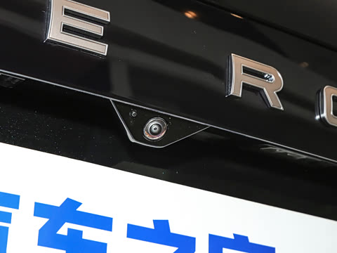 2025�� 3.0 L6 400PS SV���ٴ����ӳ��� 4��