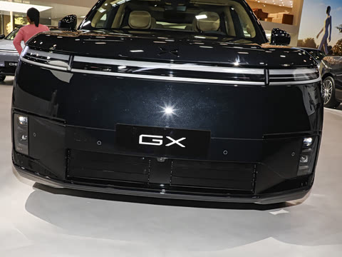 2026�� ���� 750 �����콢��
