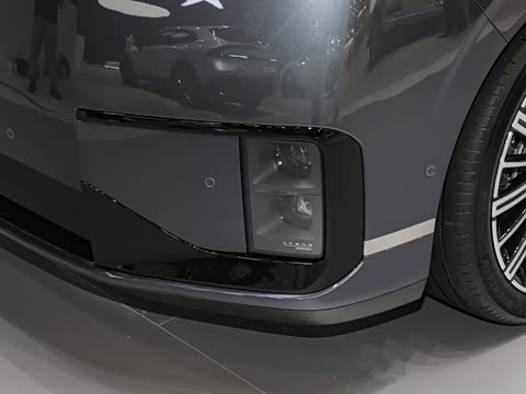 2026�� ���� 1585 �����콢��