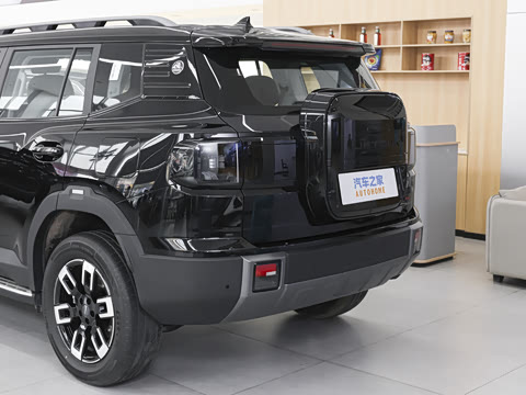 2026�� 2.0T XWD ��Խ