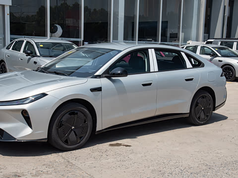 2026�� 460PLUS