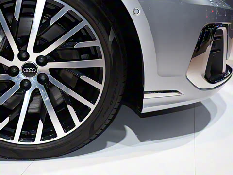 2025�� A8L 55 TFSI quattro �콢��