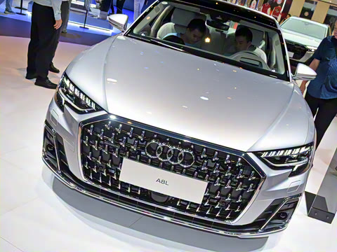 2025�� A8L 55 TFSI quattro �콢��