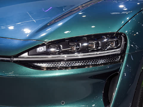 2026�� ���� Max+(896�߼����״