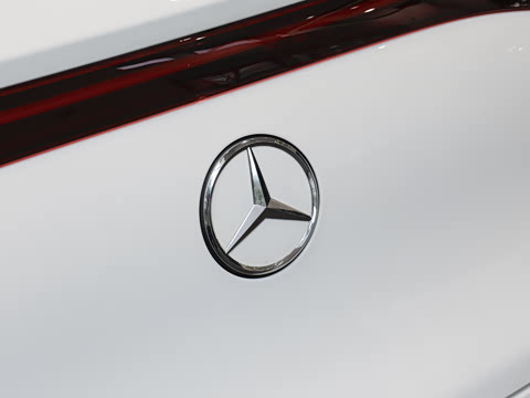 2026�� 500 4MATIC ������