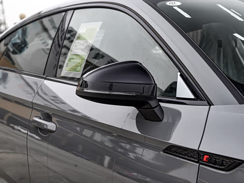 2025�� RS 5 2.9T Sportback ȼ���