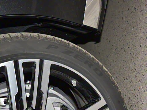 2026�� 740Li ������ M�˶���װ