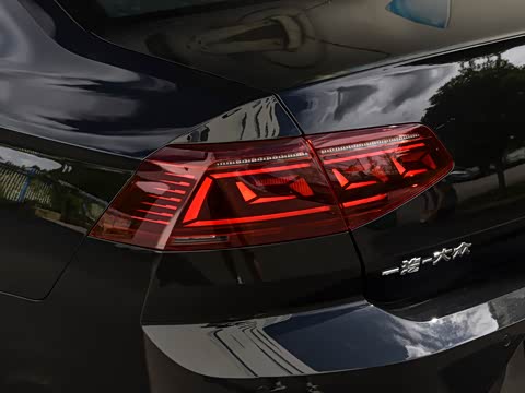 2025�� �Ŀ�� ������ 330TSI DSG������