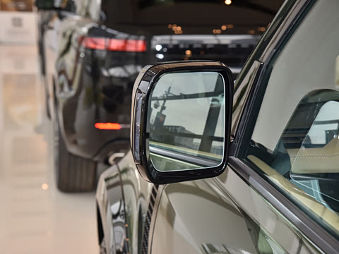 2026�� 110 3.0T P400 �����ر��