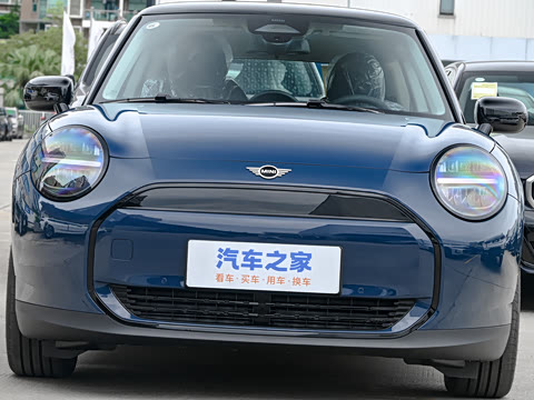 2026�� 466km COOPER E ������