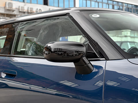 2026�� 466km COOPER E ������
