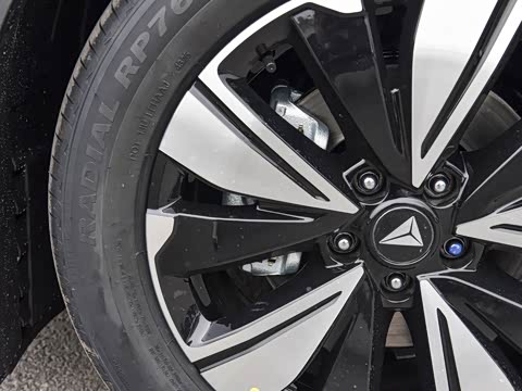 2026�� 660Max��ΪǬ��ADS SE��