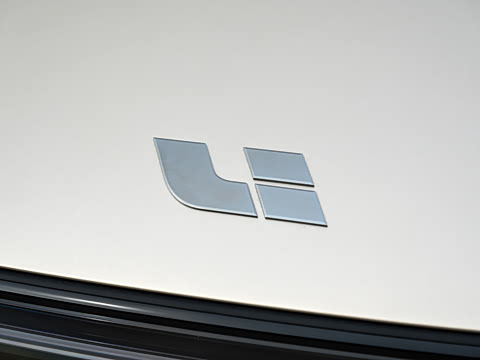 2026�� Livis