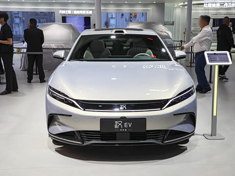 2026�� EV �Ǽݰ� 705KM���������