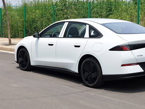2026�� 501km ���а�