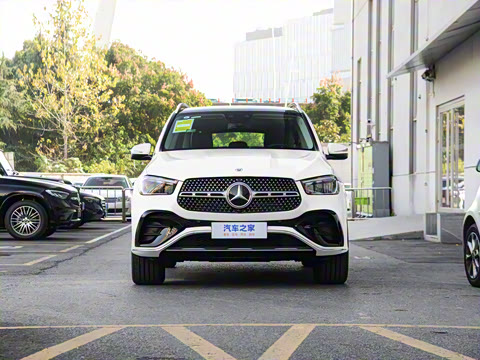 2025�� GLE 400 e 4MATIC