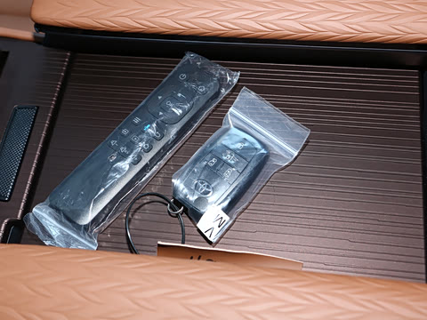 2026�� 2.5L �߶����м�