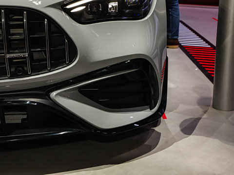 2026�� AMG CLE 53 4MATIC+ ������ܳ�