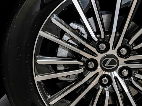 2026�� 300h