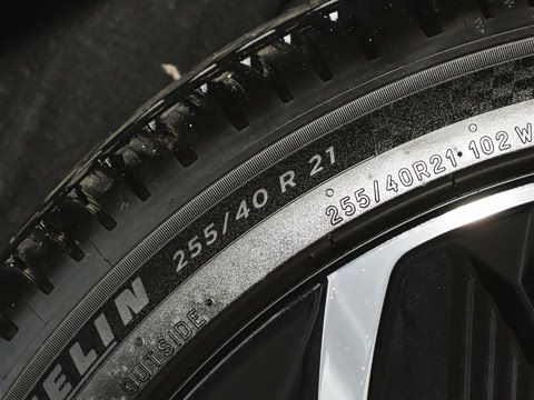 2025�� ����200 Max