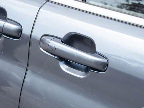 2026�� ���̰� 230�콢�� 7��