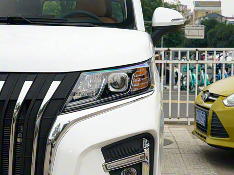 2025�� 2.0L CNG�м�Ӫ�����ʰ� 7��