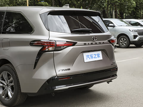 2027�� 2.5L ˫��������԰�