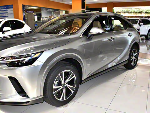 2026�� 350h ����������