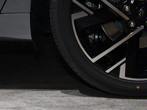 2026  2.0T  EcoBoost  