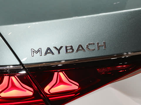 2027�� S 680 4MATIC