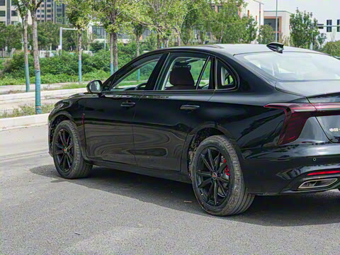 2025�� 2.0T �Զ���Ӱ200���������