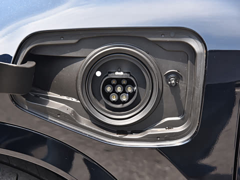 2026�� �Ŀ� eDrive25L M�˶���װ