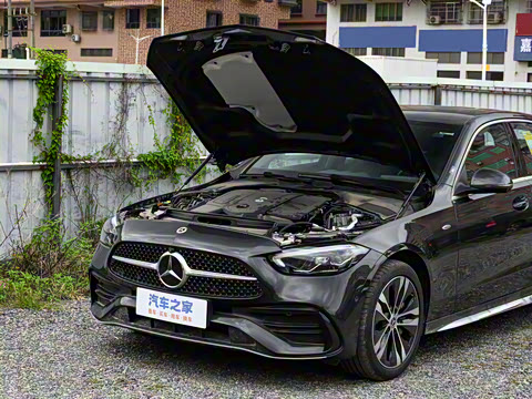 2025�� �Ŀ� C 350 eL