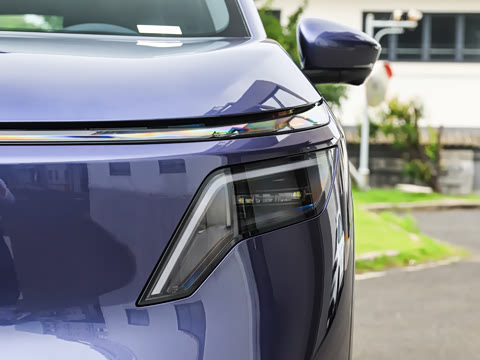 2026�� ���� 310 Max