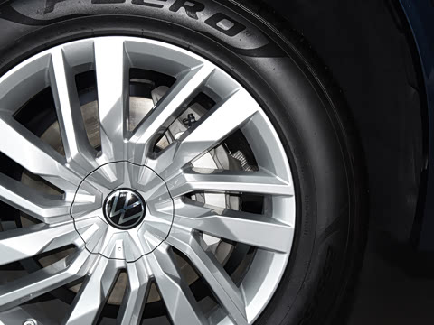 2025�� �Ŀ� 2.0TSI ��Ӱ��