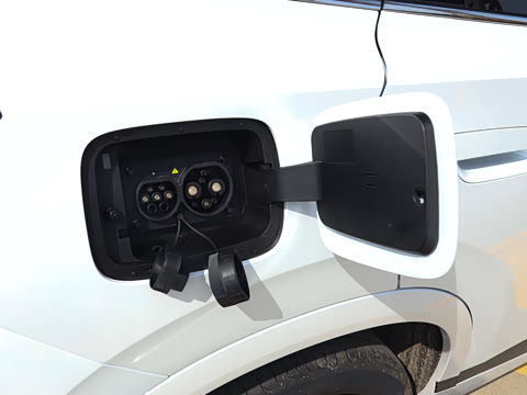 2025�� 185KM�����