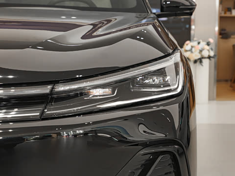 2025�� EM-i 70km ������