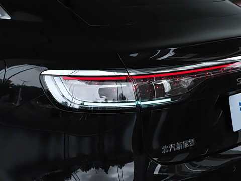 2026�� ���� Ultra ���� 53kWh (896�߼����״