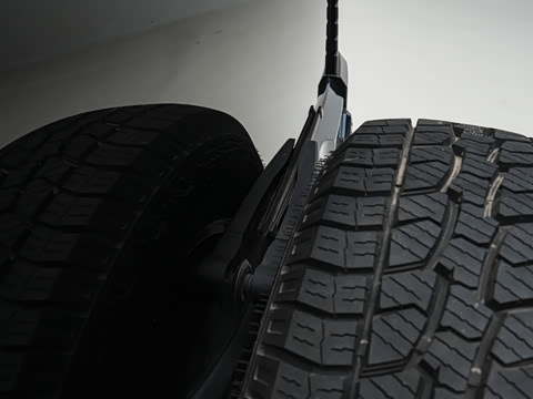 2026�� PLUS 211km XWD ���� 7��