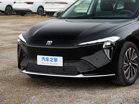 2025�� ������