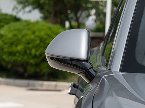 2026�� Ultra+ ������